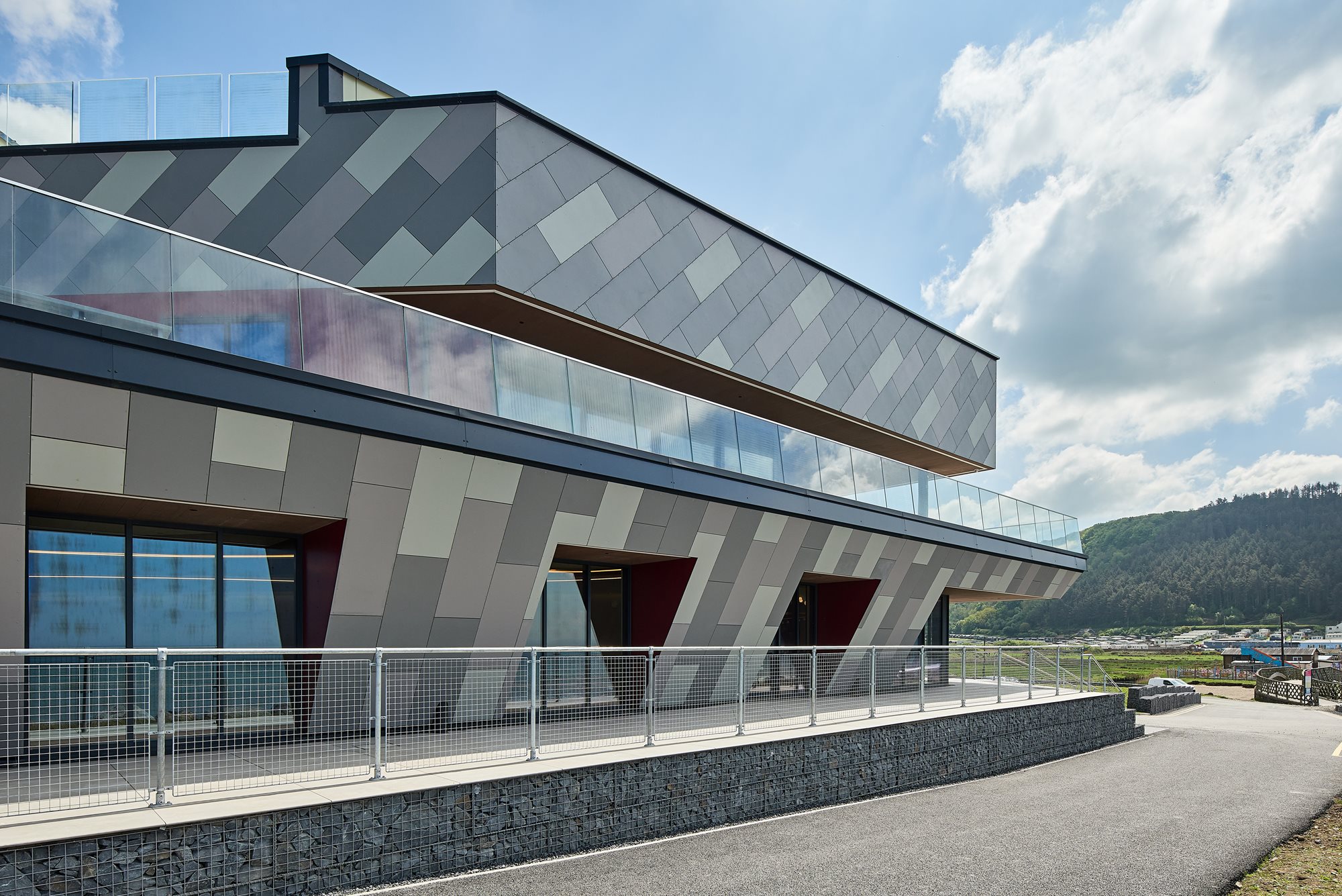 James Hardie fibrocementinė plokštė LYGI faktūra 3048x1220x11 mm Arctic white - Image 9