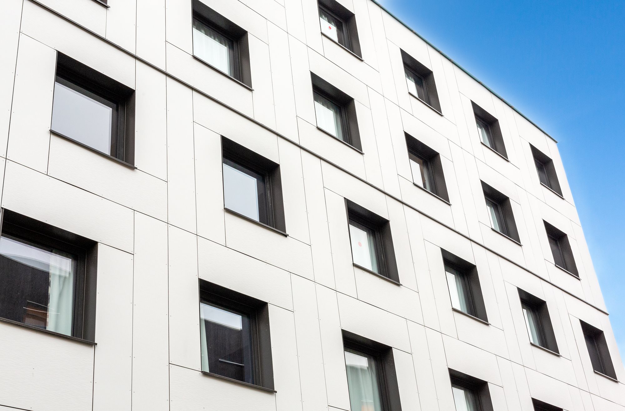 James Hardie fibrocementinė plokštė Architectural Brushed 3048x1220x8 mm Arctic white - Image 3