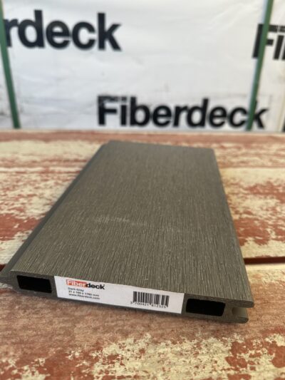 Tvoralentė Premium dark grey 1780x160x21 mm (pavyzdys)