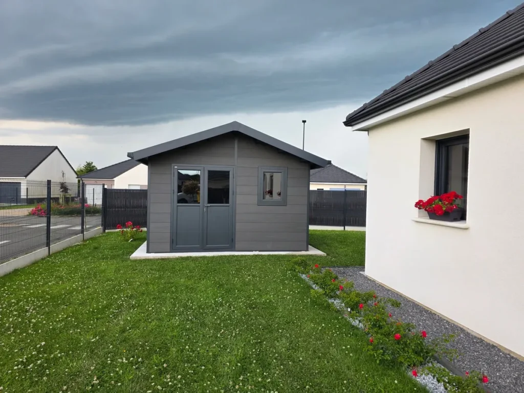 ISORA – 12 m² kompozitinis sandėliukas– pilkas – projekto nuotrauka 2